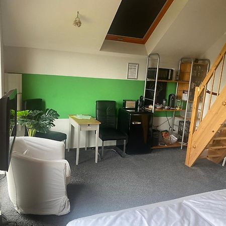 Maisonette-Ferienzimmer Am Backhausgarten Flonheim Exterior foto